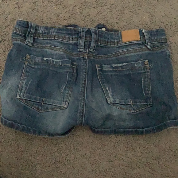 Jean shorts - Picture 2 of 3